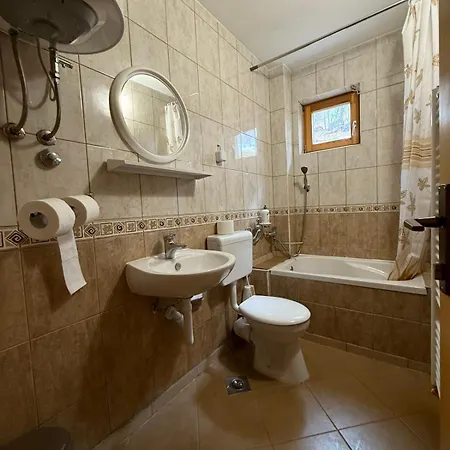 Mim Pansion Aparthotel *